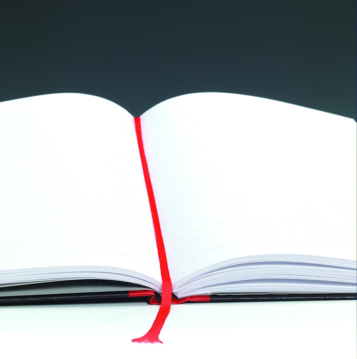 Öppen Oxford Black n' Red linjerad anteckningsbok i svart A4 med röd snodd