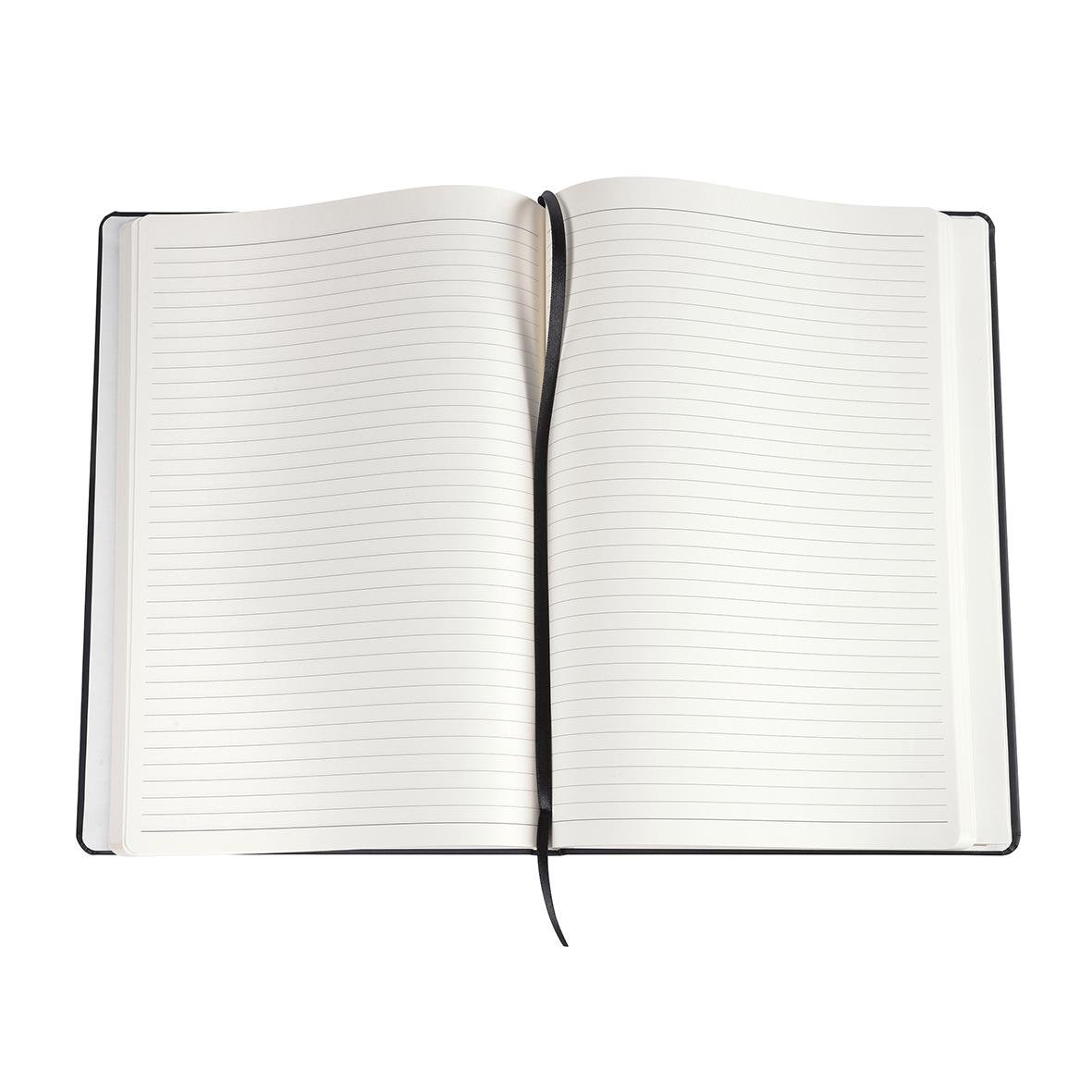 Öppen linjerad svart anteckningsbok i A5 storlek med linjerade sidor och svart omslag