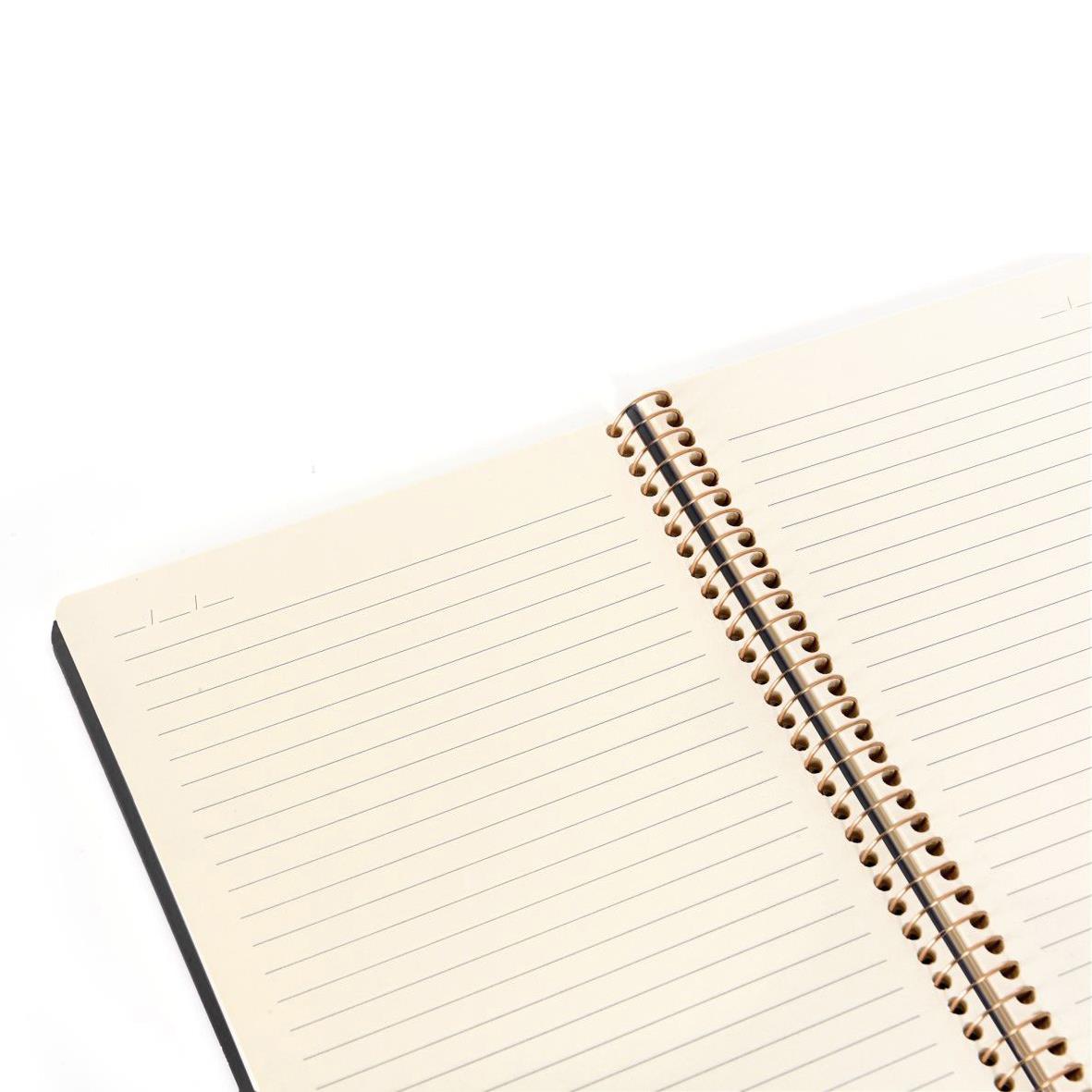 Öppen linjerad anteckningsbok Kozo Premium i A5 storlek med svarta kanter