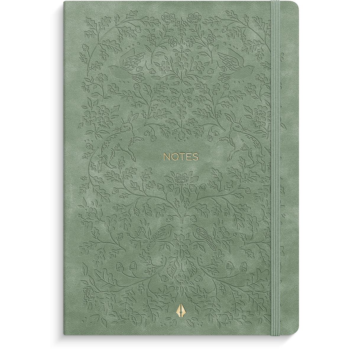 Grön anteckningsbok med inbäddade träd- och djurmotiv samt texten NOTES i guld