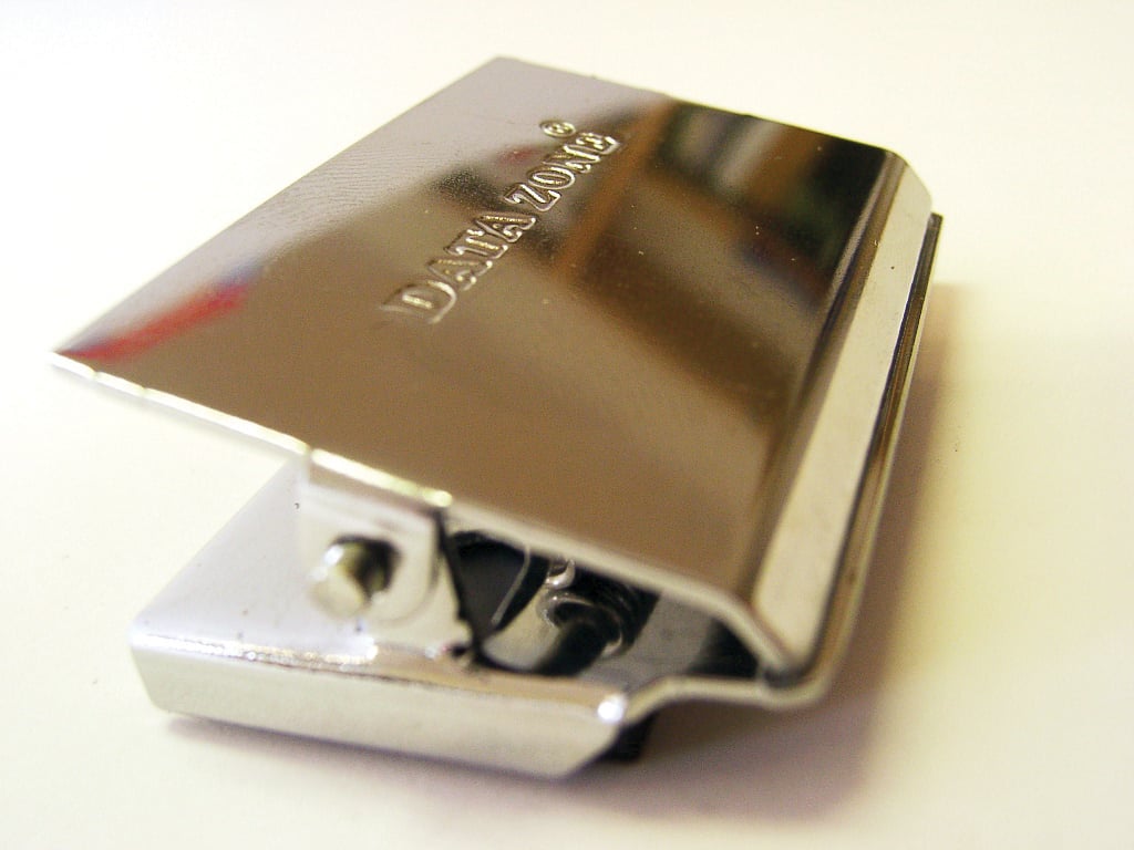 Pappersklämma magnet i metall med klämma och magnet