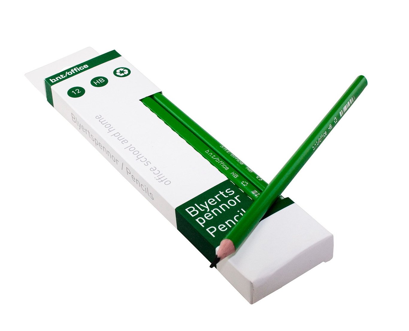Grön blyertspenna med trekantig form och HB-grad, i förpackning