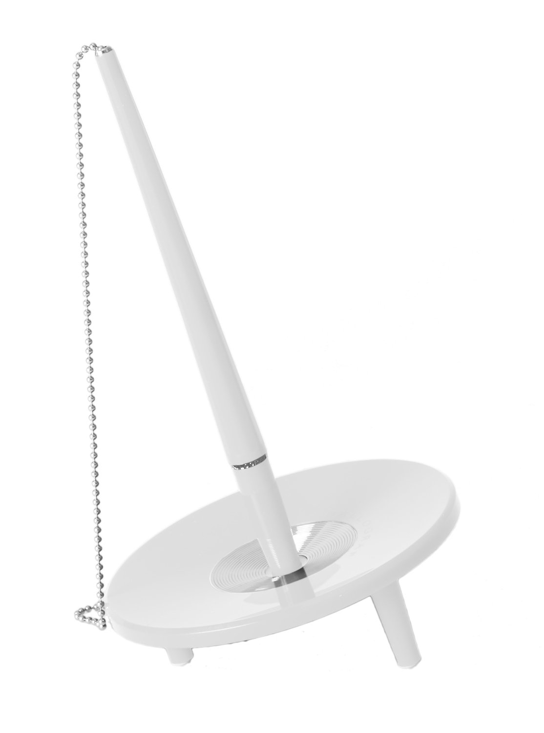 Vit kulspetspenna Ballograf Epoca i en penndock med kedja