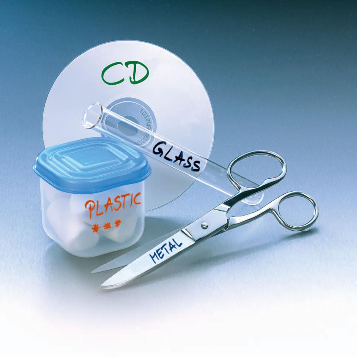 Universalpenna Staedtler Lumocolor 319 permanent svart 0,4mm med glas- och metallmarkering