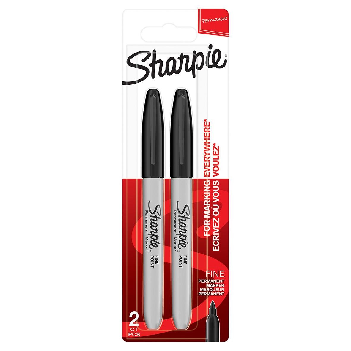 Två Sharpie permanentmärken i svart med fin spets i förpackning