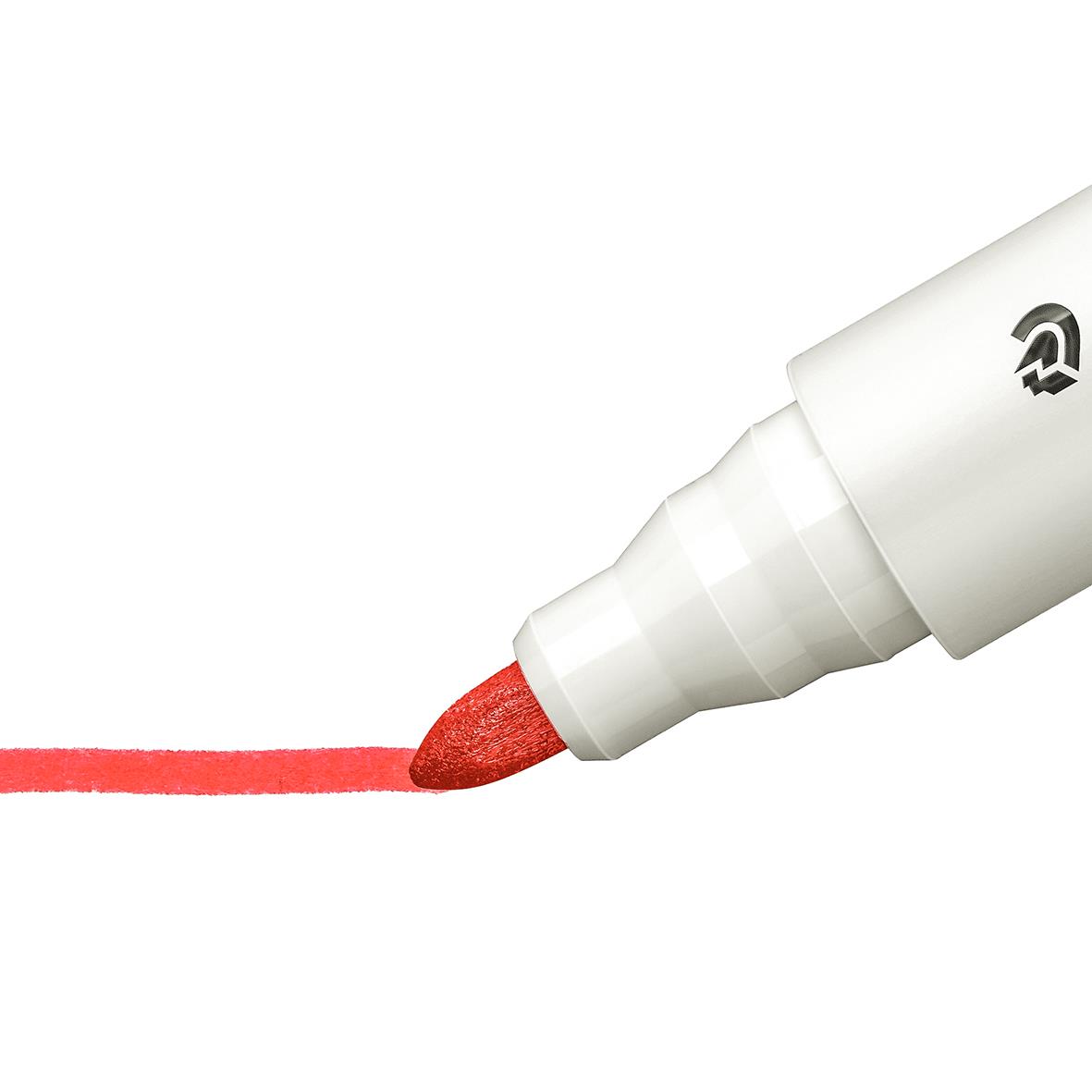 Vit whiteboardpenna Staedtler Lumocolor med 4 färger och 2 mm spets skriver röd färg