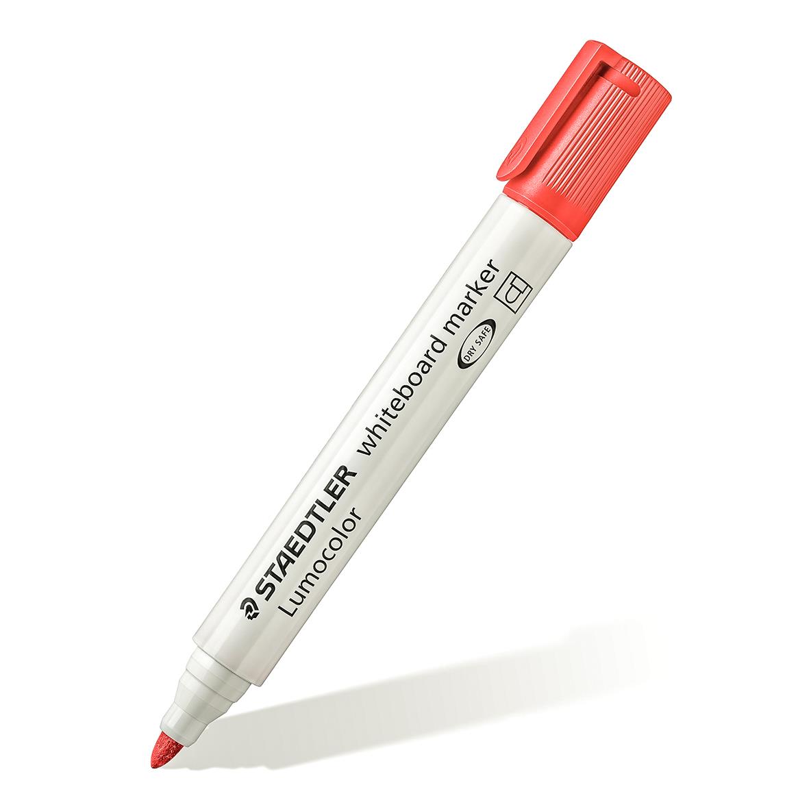 Röd Staedtler Lumocolor whiteboardpenna med rund 2mm spets