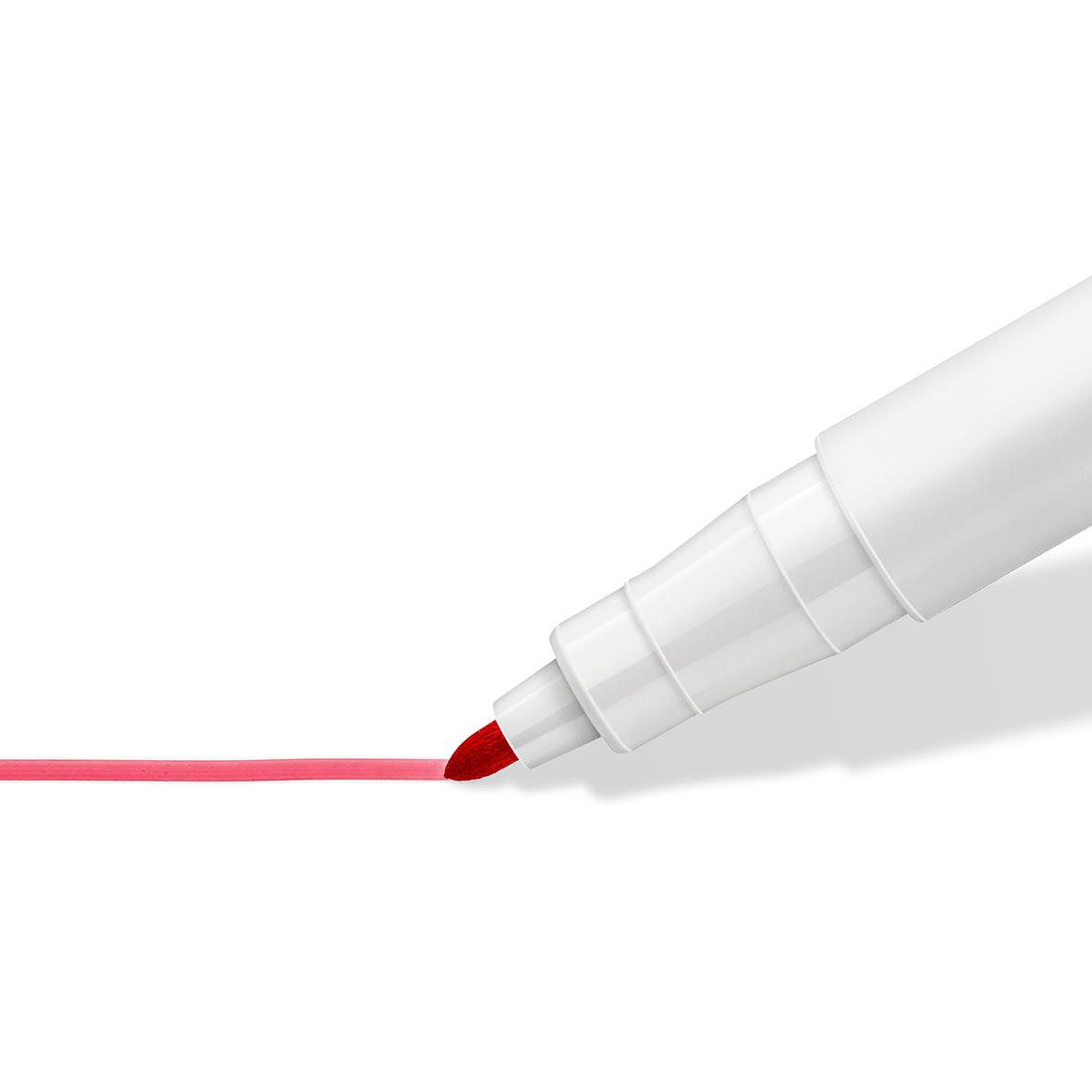 Vit whiteboardpenna Staedtler Lumocolor 301 med 4 färger och 1mm spets