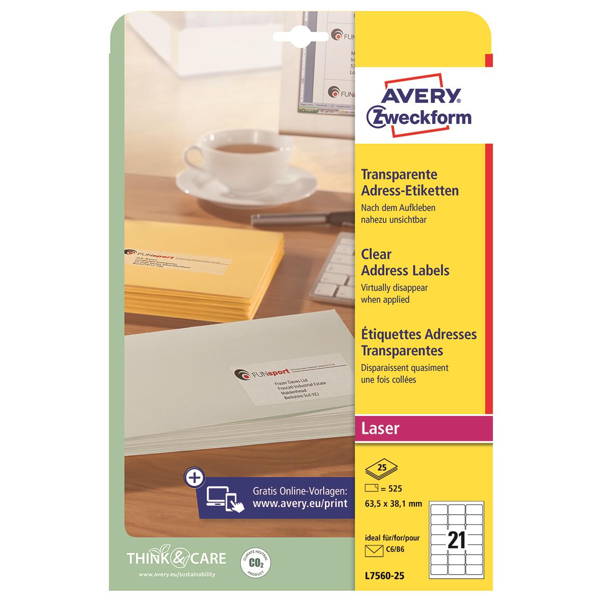 Transparente laseretiketter Avery L7560 63,5x38,1mm på skrivbord med kopp och dator