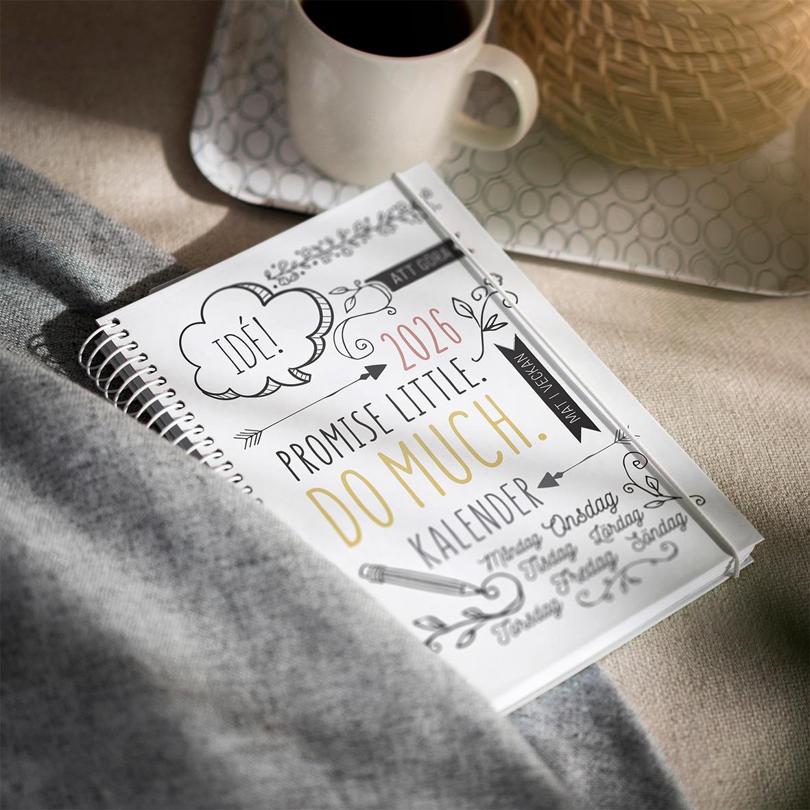 Veckoplanering i Almanacka Burde 1222 med doodle och kaffe