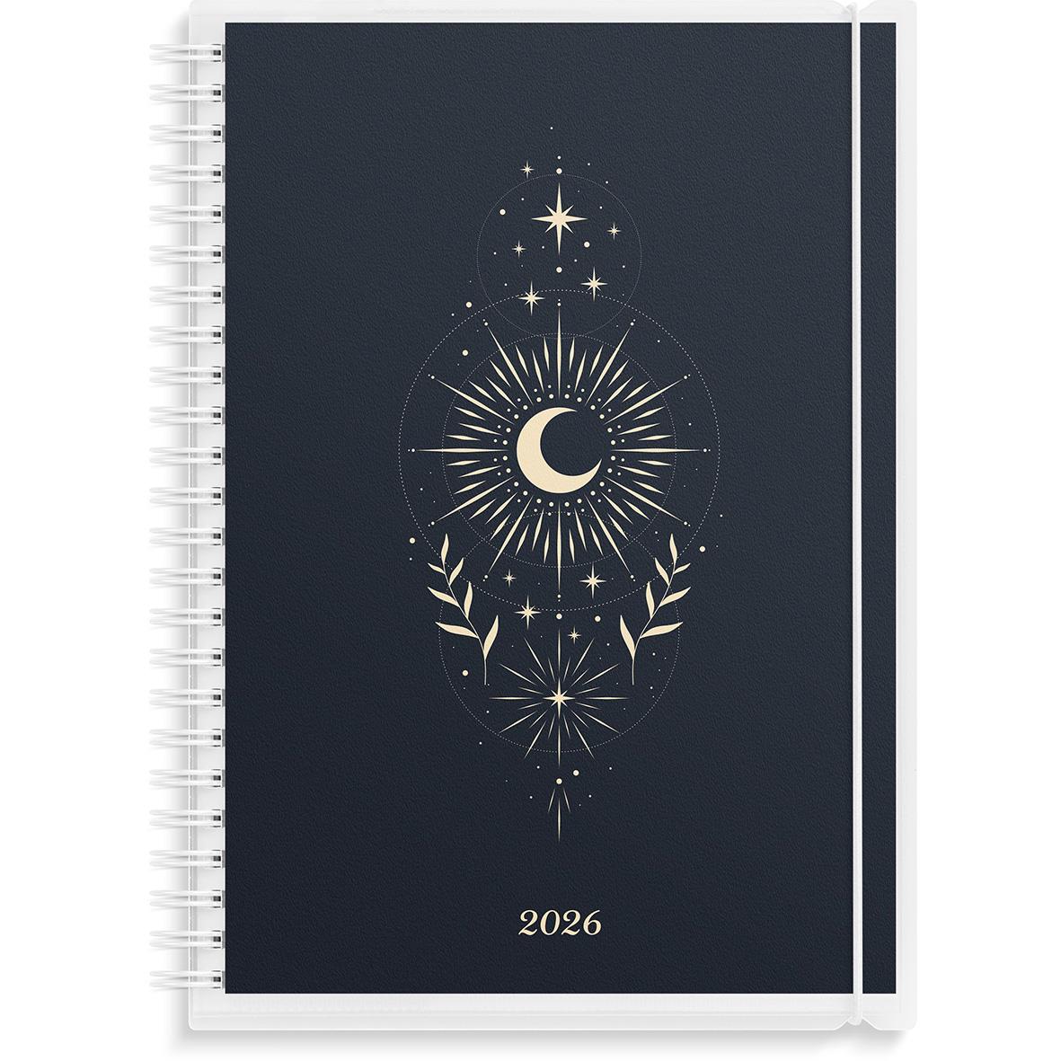 Almanacka för 2026 med mörkblått omslag och gyllene stjärnor, måne och dekorativa element, spiralrygg och PP-omslag