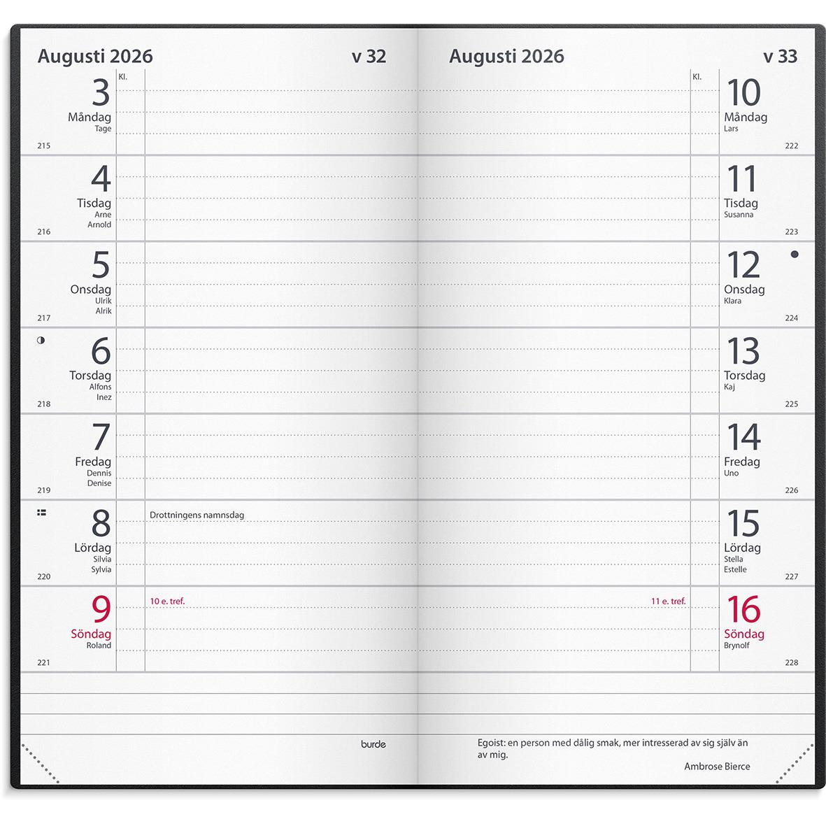 Svart plastalmanacka för 2026 med veckoplanering och datum för augusti