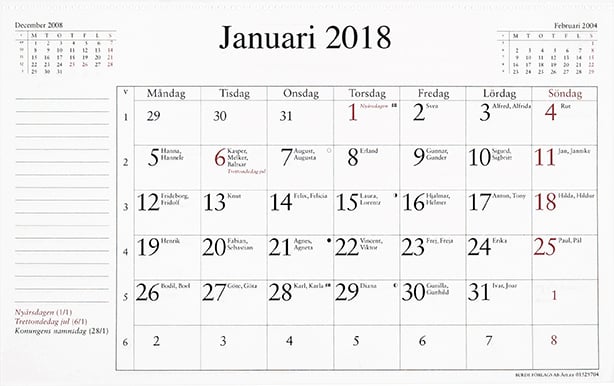 Månadsblad för januari 2018 i en kalender med datum och veckodagar, samt små kalendrar för december 2004 och februari 2004