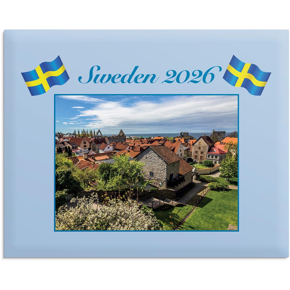 Väggkalender Burde 1730 Sverige med kuvert för 2026, bild av en svensk stad med tak och grönska