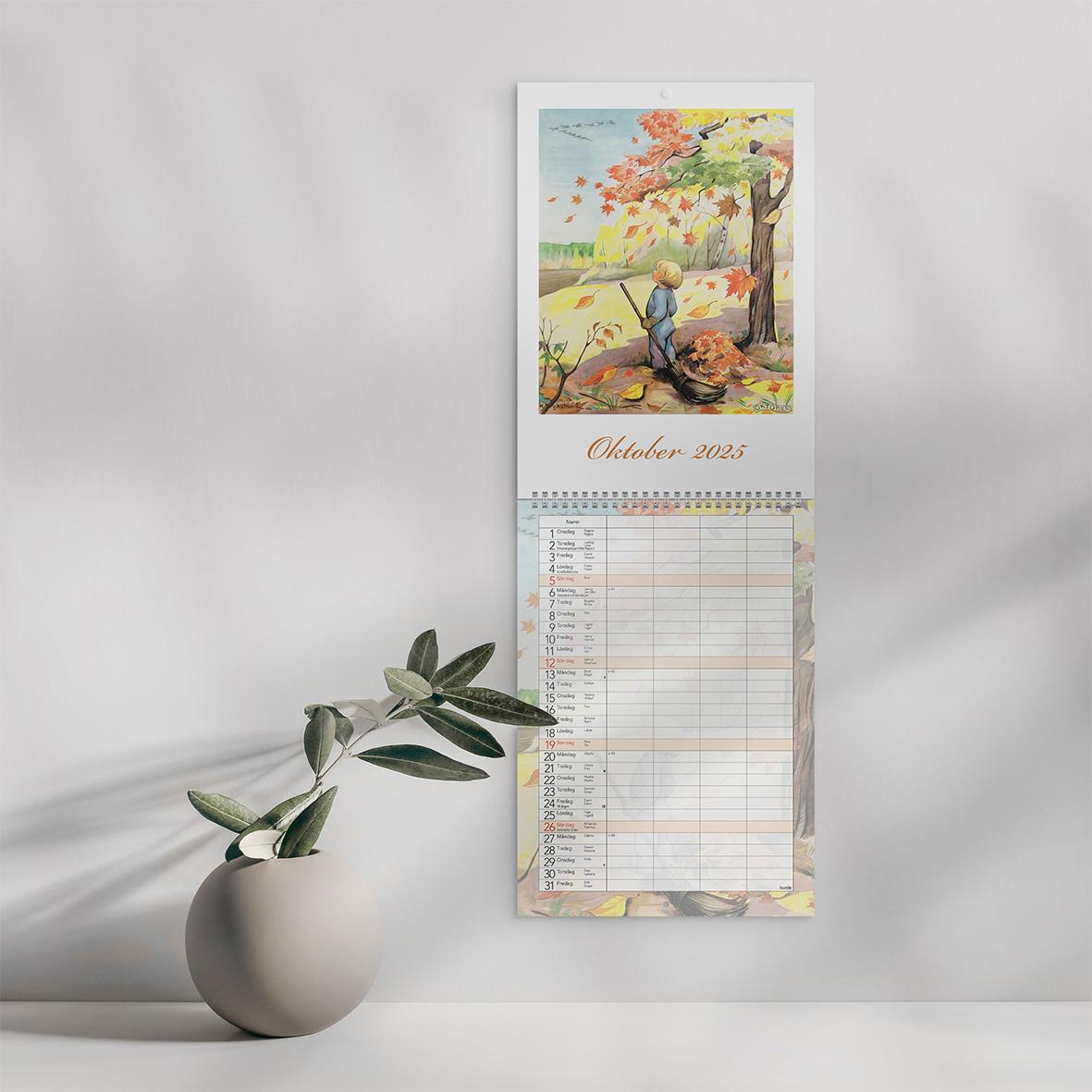 Väggkalender med höstlöv och barn under ett träd för oktober 2023