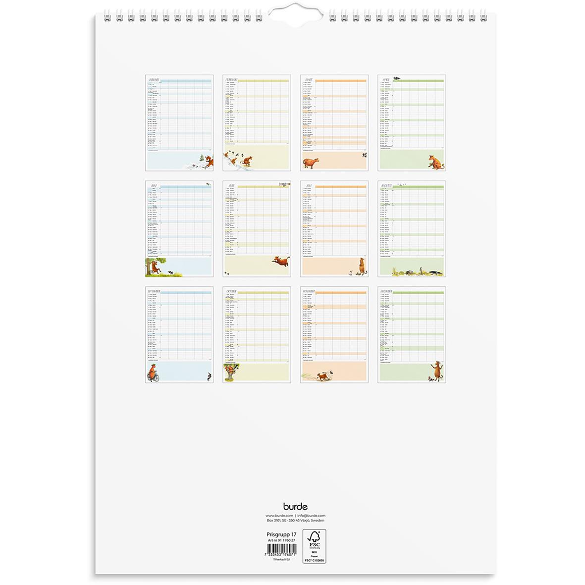 Väggkalender med familjekalender för 2026 med Mamma Mu, A3-storlek och plats för familjeplanering