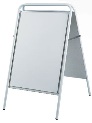 Vitt gatuställ med 70x100cm skyltram för utomhusbruk