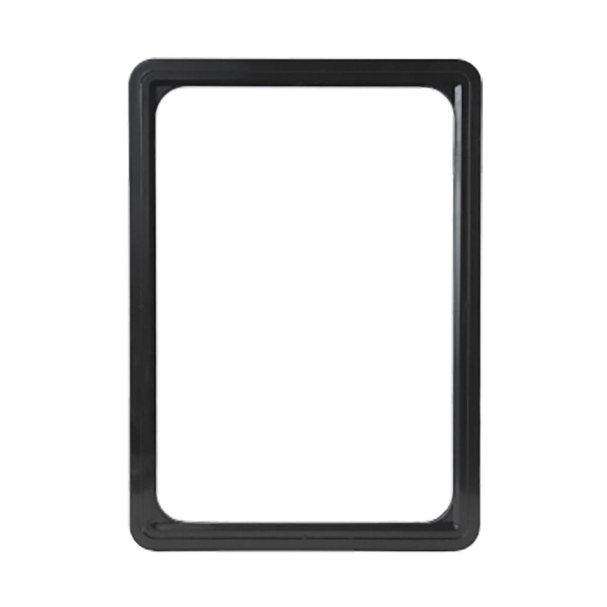 Svart plastficka för A4-ark