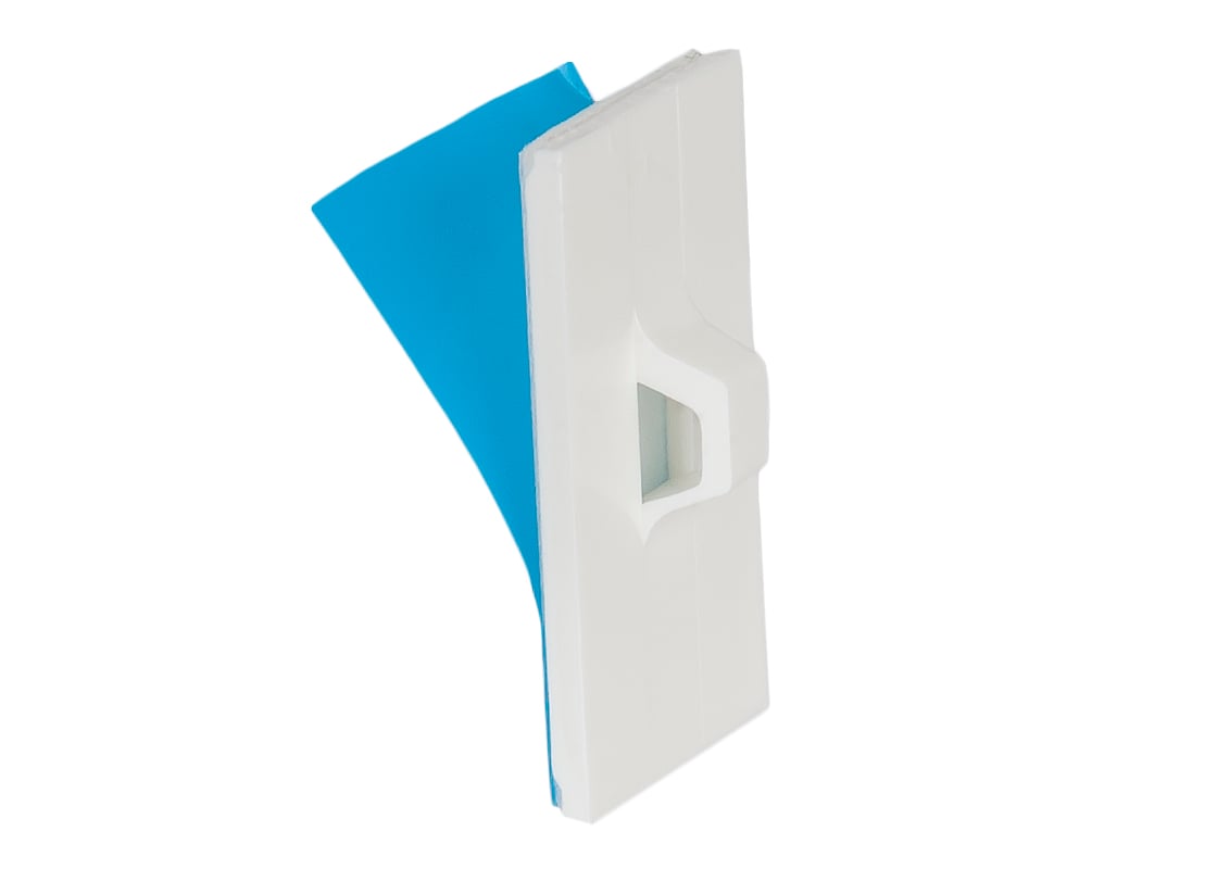 Självhäftande fästplatta i rektangulär form, 14x25mm, i vitt och blått färgval