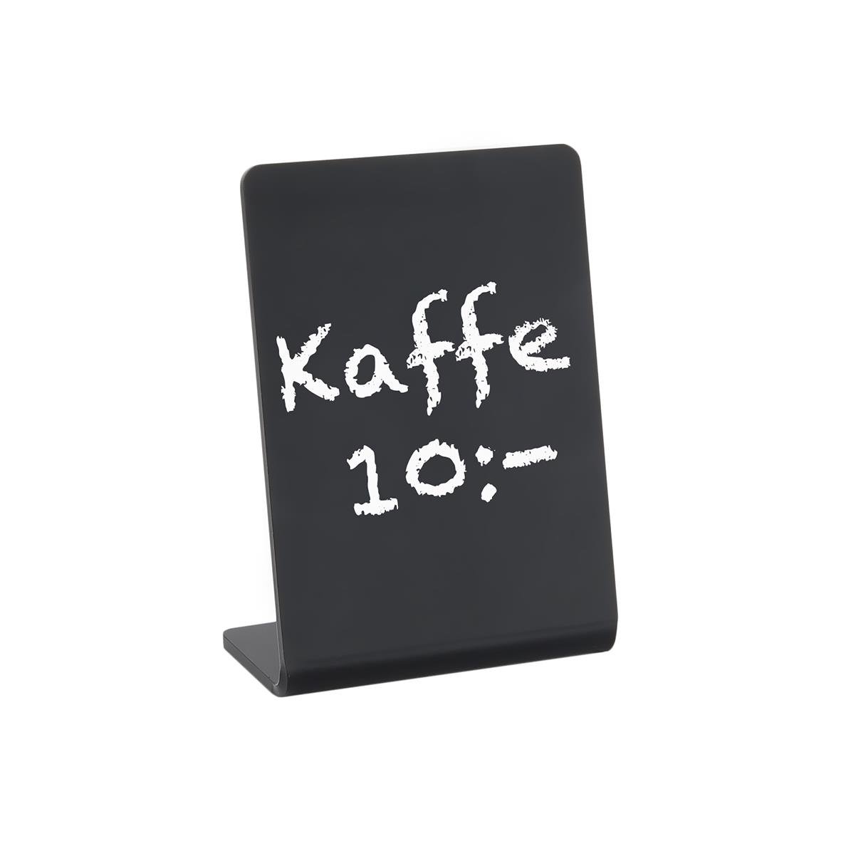 Svart lutande griffeltavla med skrivning Kaffe 10:-