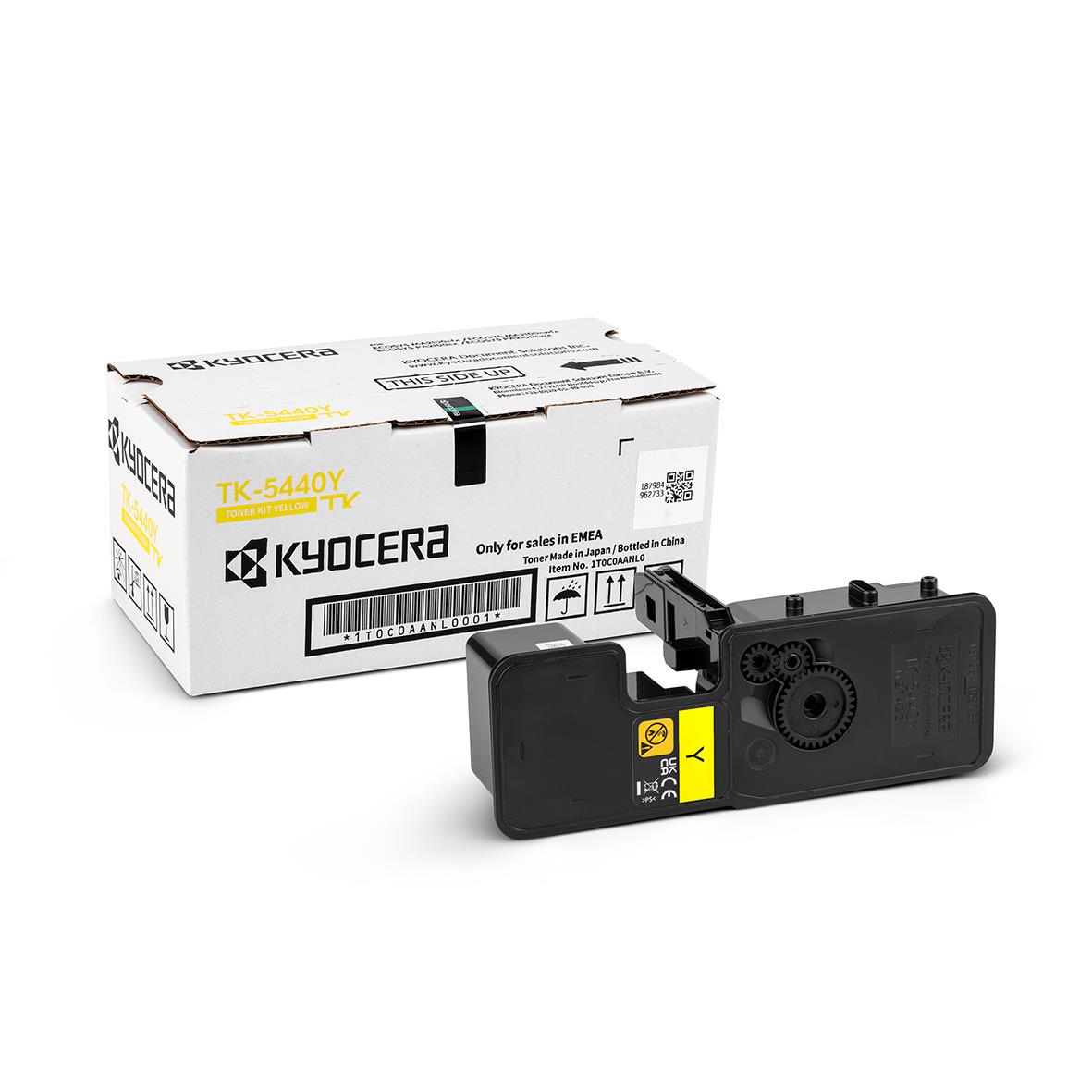 Gul laser tonerkassett Kyocera TK-5440Y framför vit förpackning