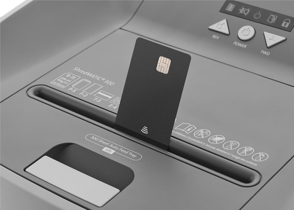 Dahle ShredMatic 300 P5 dokumentförstörare med kortläsare och kontrollpanel