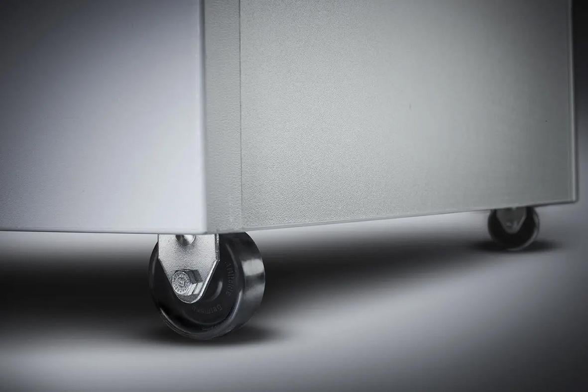 Nära bild av hjul på dokumentförstörare Dahle Volume Pro 719 P7