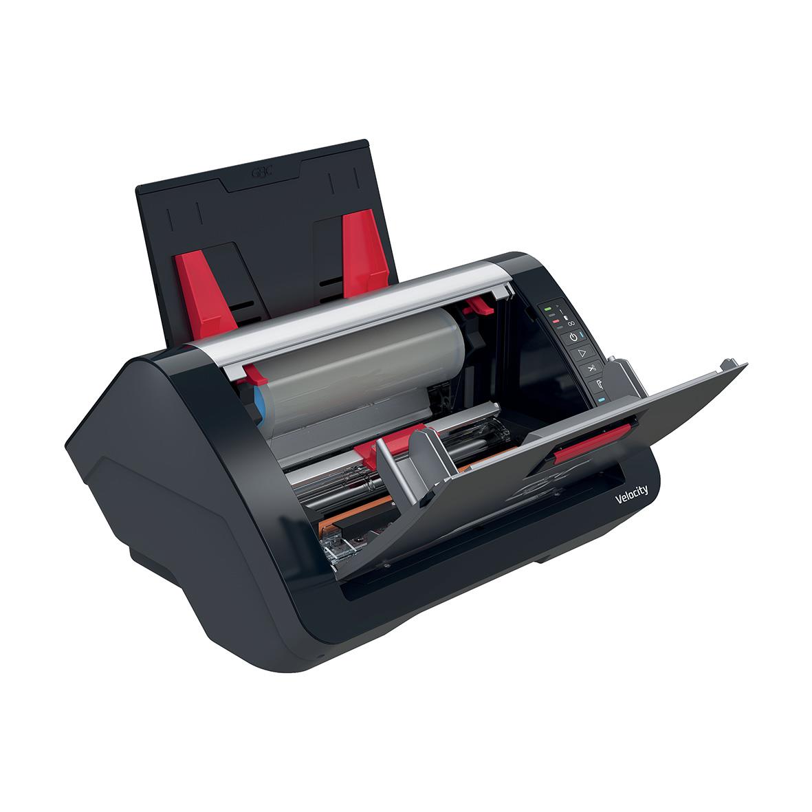Lamineringsmaskin GBC Velocity Automatisk A4 med öppnad lock och lamineringstank