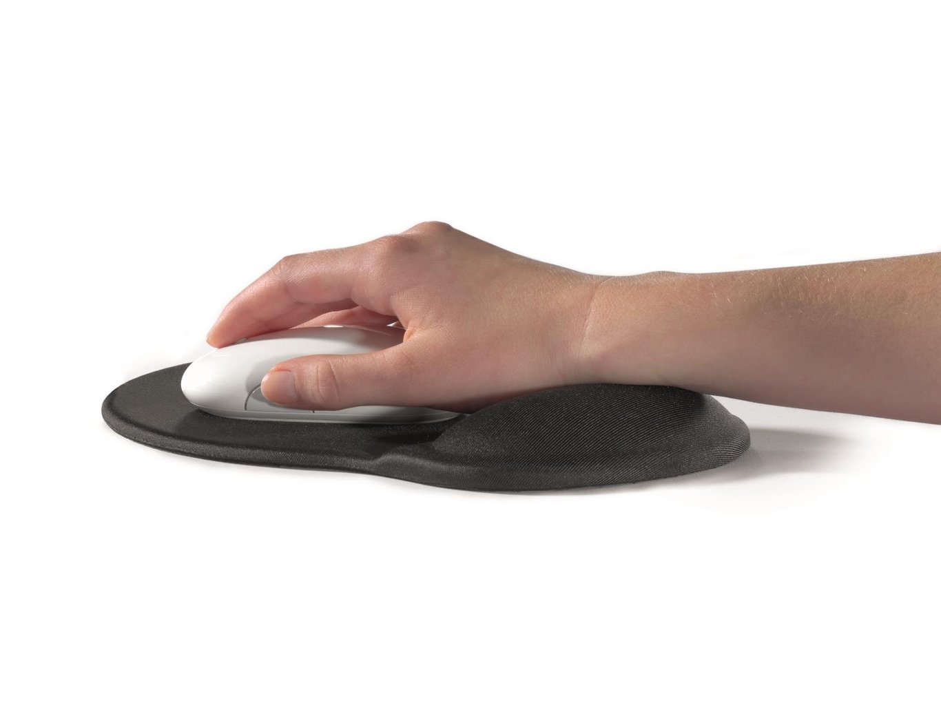 Durable musmatta med handledsstöd och ergonomisk design för komfort och stöd vid datoranvändning