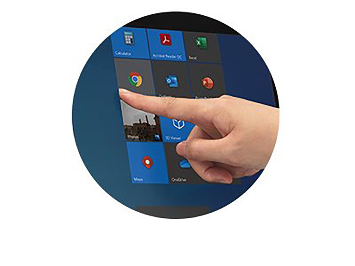 Hand som pekar på en datorskärm med reflex- och blåljusreduceringsfilter