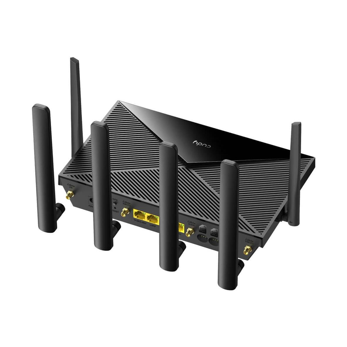 Wi-Fi-router Cudy LT700 med 4G dual SIM och flera antenner för stark signal
