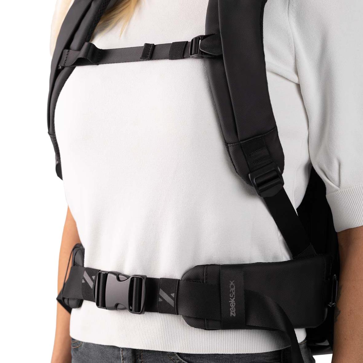 Ryggsäck Zeeksack The Rolltop Svart 21-26L 37010643_11