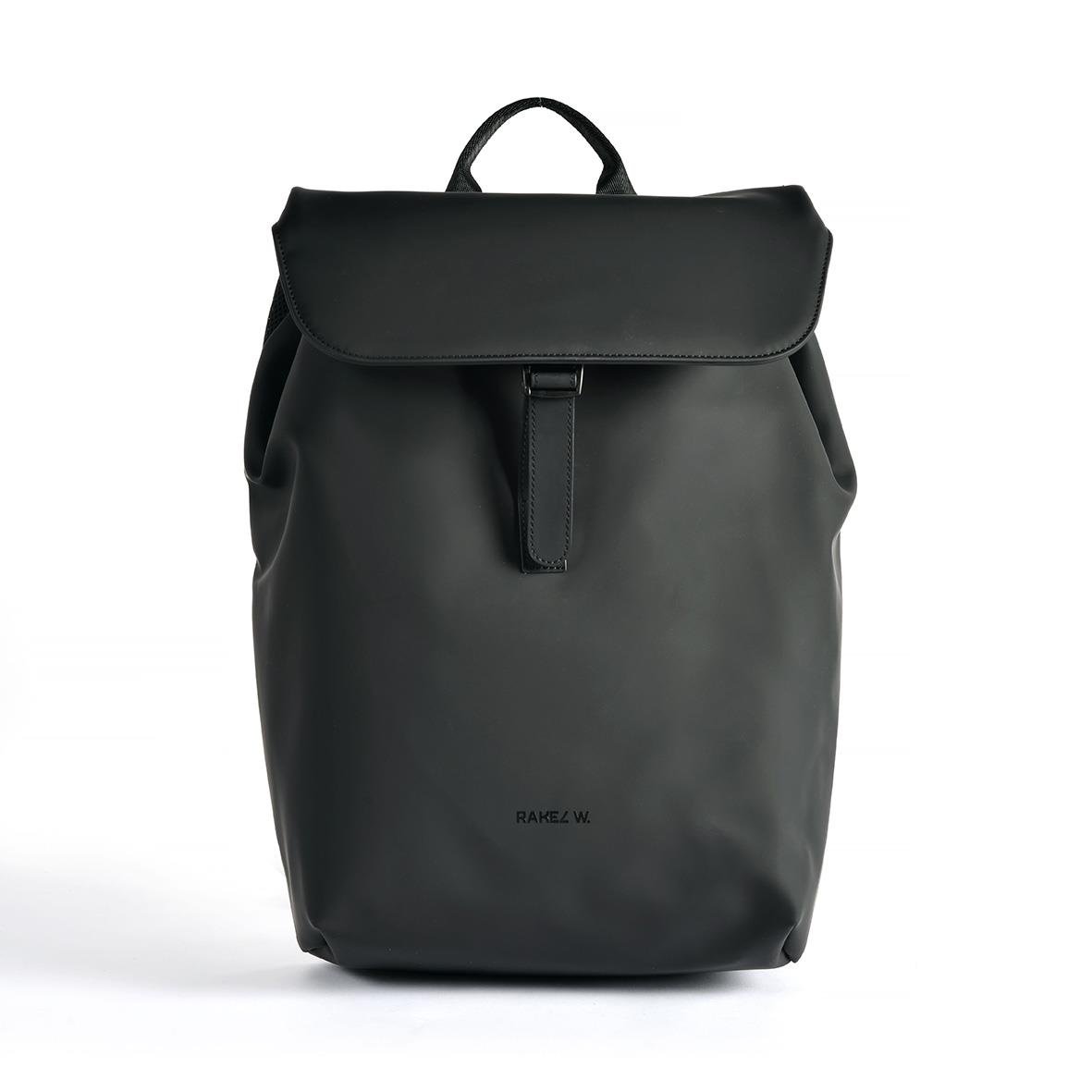 Svart ryggsäck RW Santa Monica med lock och handtag