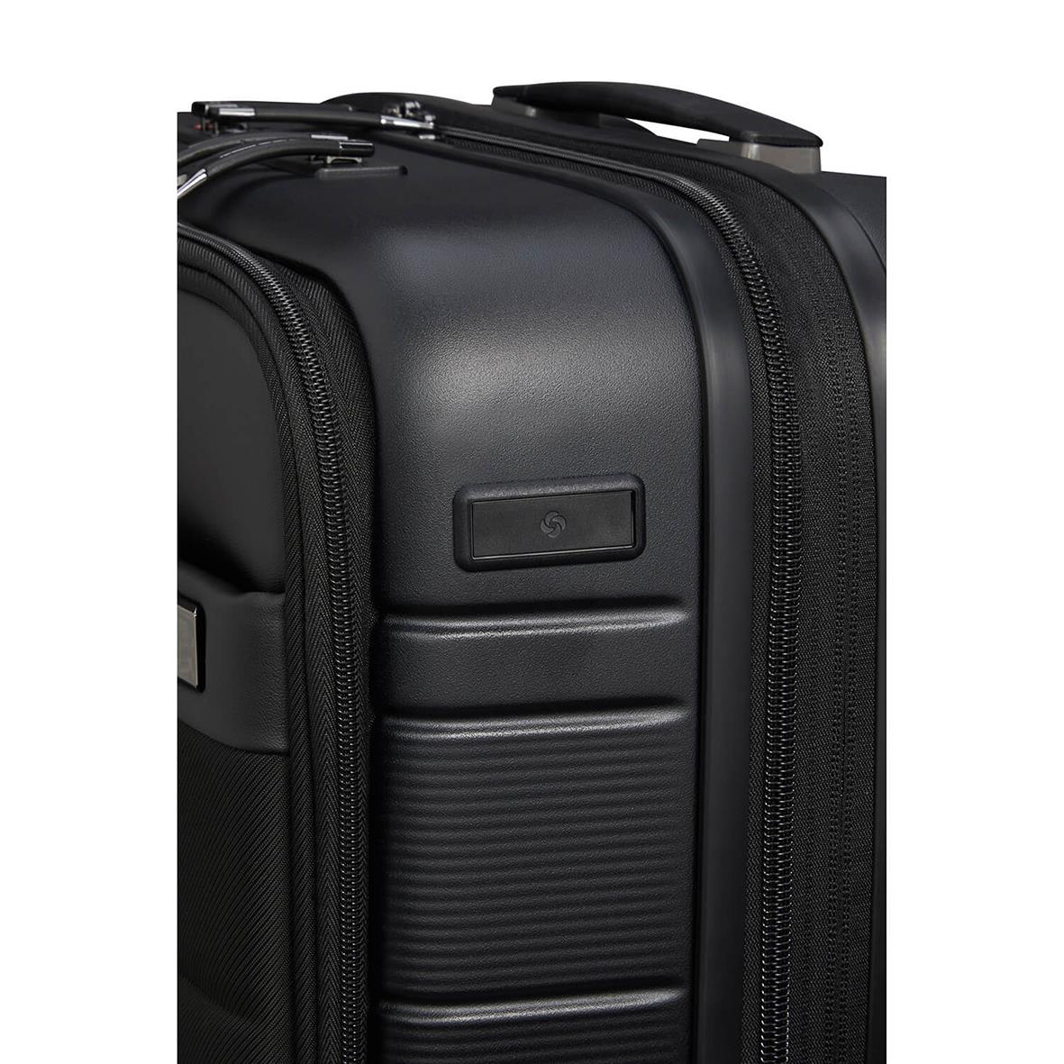 Svart Samsonite Neopod Expand kabinväska med frontficka och 55cm storlek