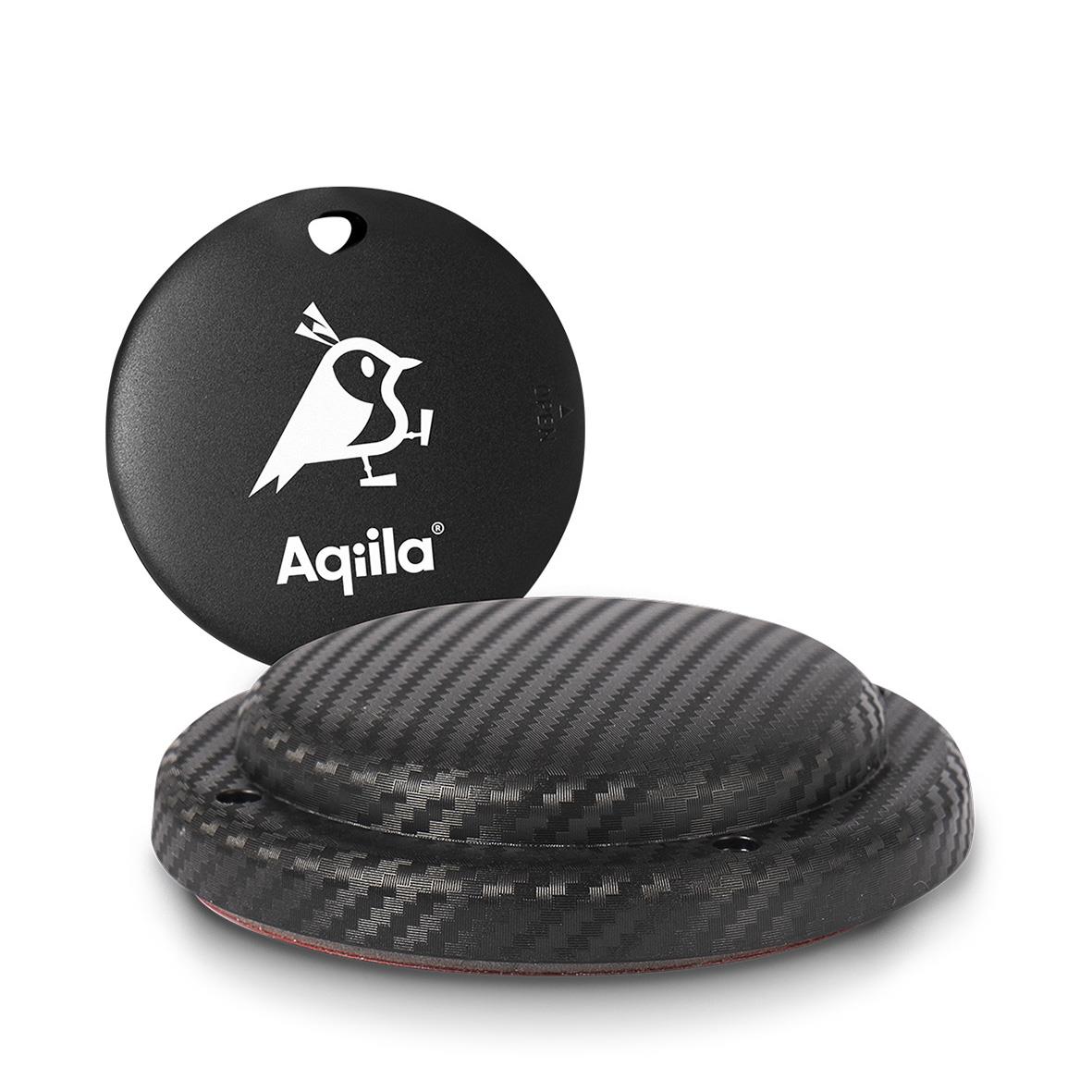 Tracker Aqila med monteringshölje och kolfiberlook