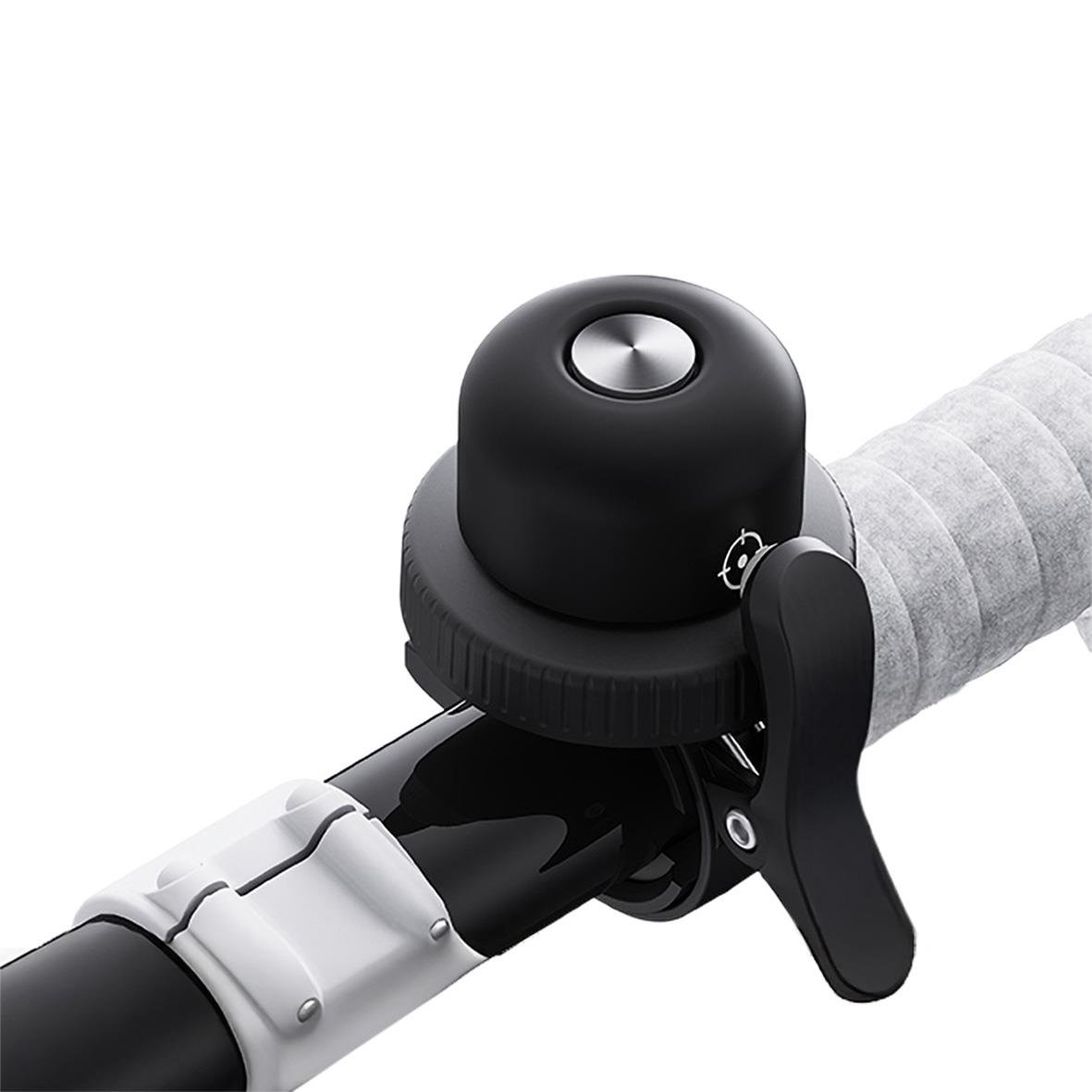 Tracker Aqiila Tagbird med inbyggd ringklocka monterad på cykelstyret