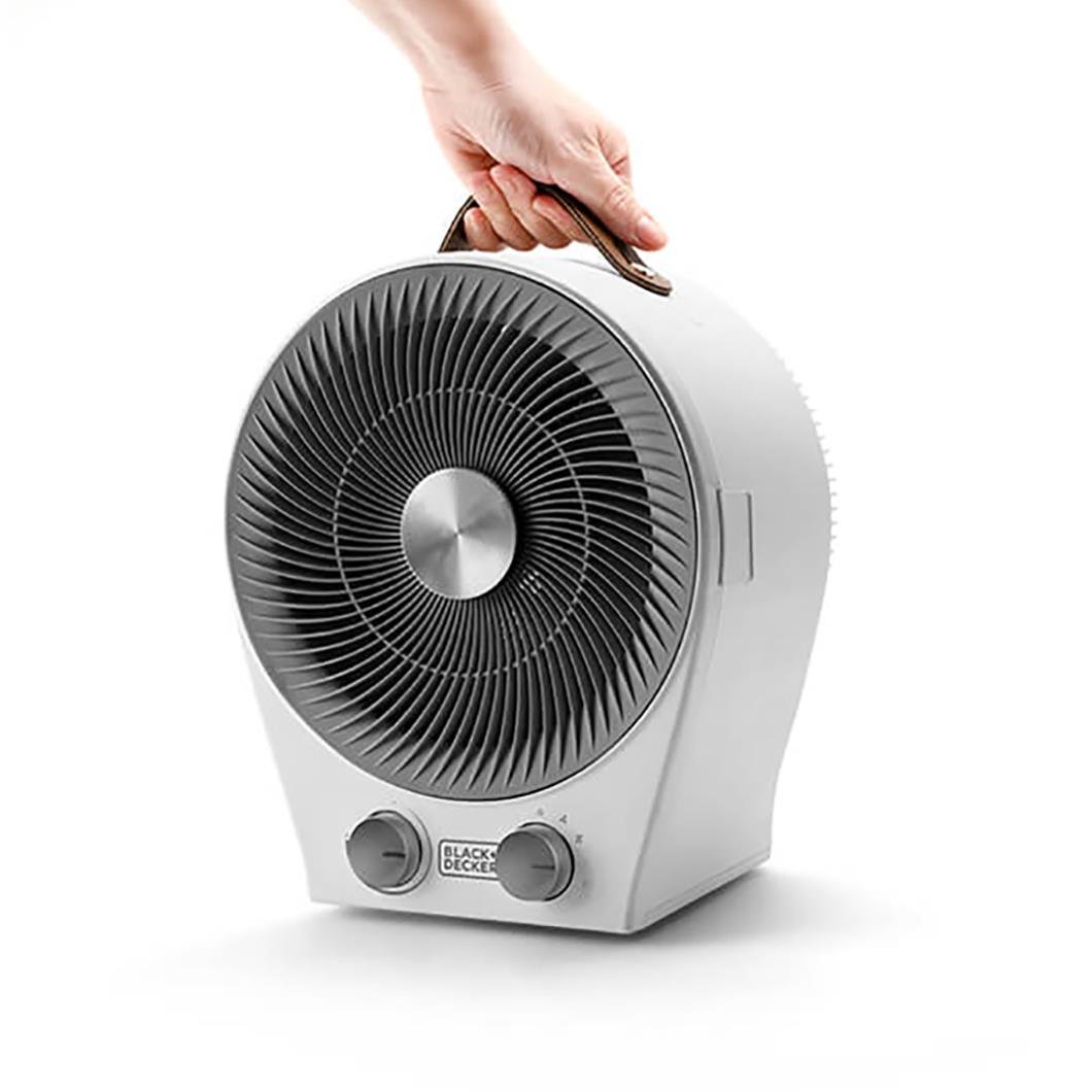 Värmefläkt Black+Decker 2IN1 vit med hand som justerar inställningar