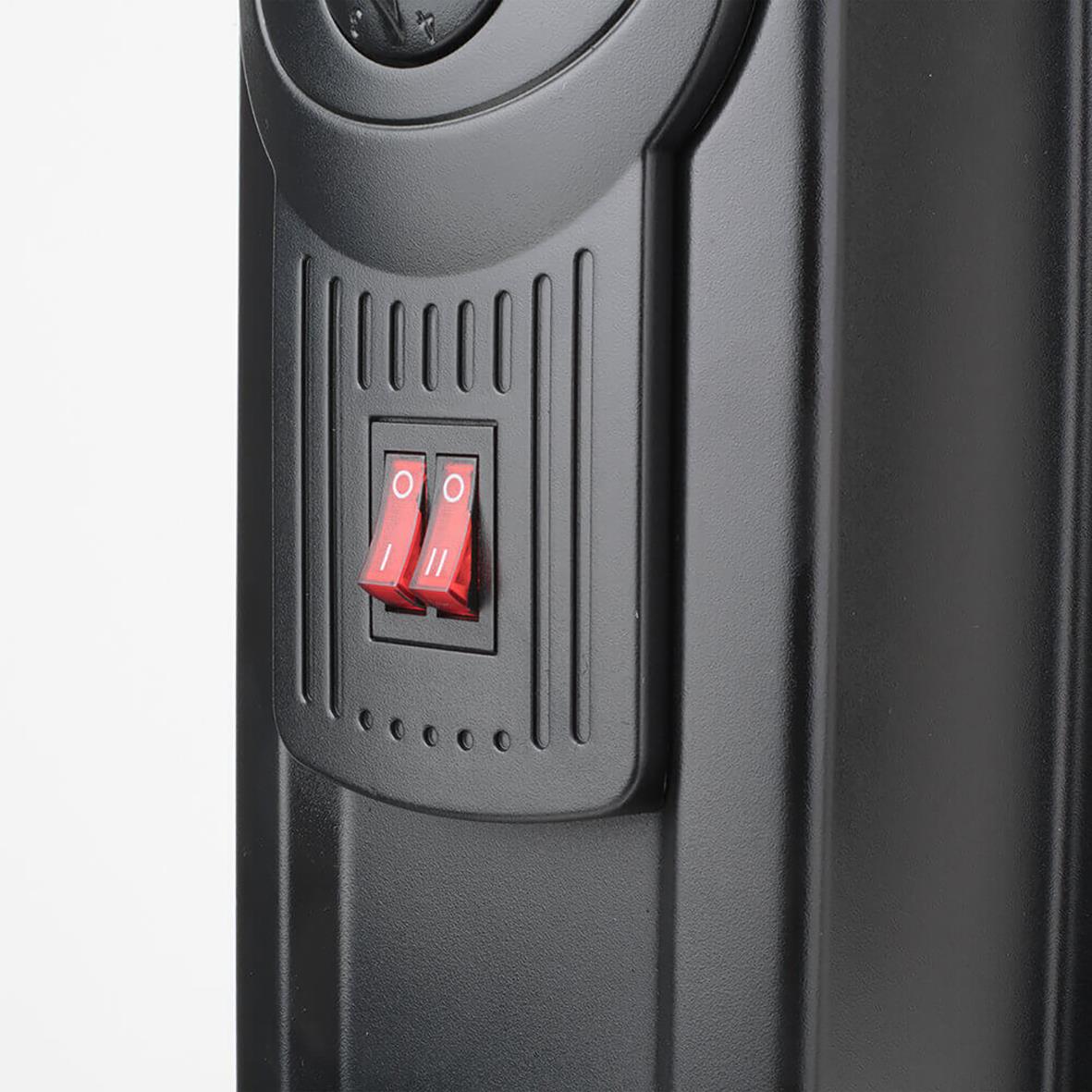 Svart Element Black+Decker 2300W oljefyllt värmepanel med strömbrytare