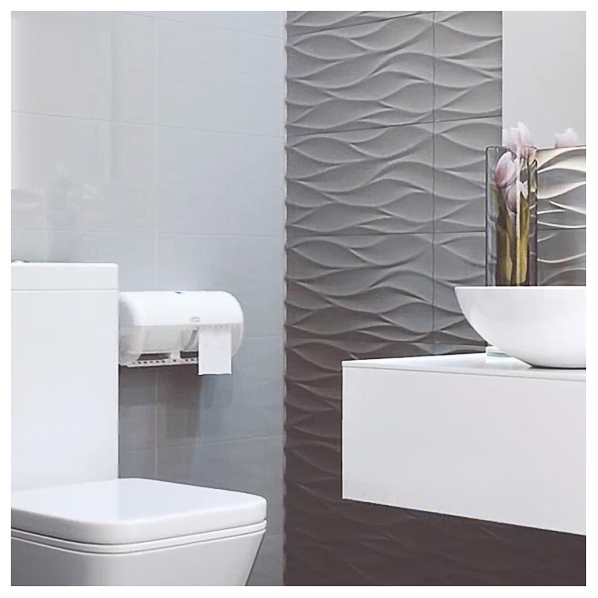 Toalettpapper Tork T4 Universal 1-lag Natur 51m i badrum med vit toalett och väggdekoration