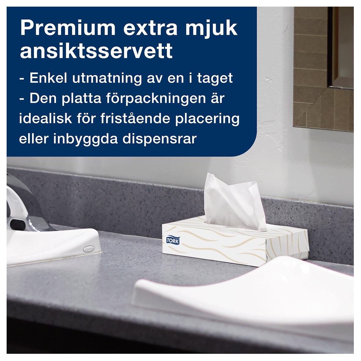 Förpackning av Tork F1 Premium Facial Extra Mjuk ansiktsservett på badrumsskiva