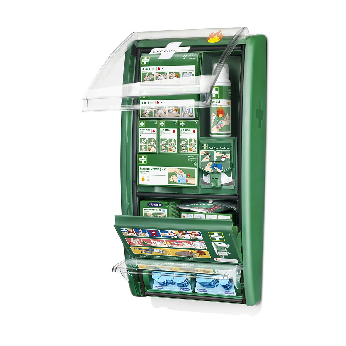 Första hjälpen station för brännskador från Cederroth med olika förbandsmaterial och instruktioner