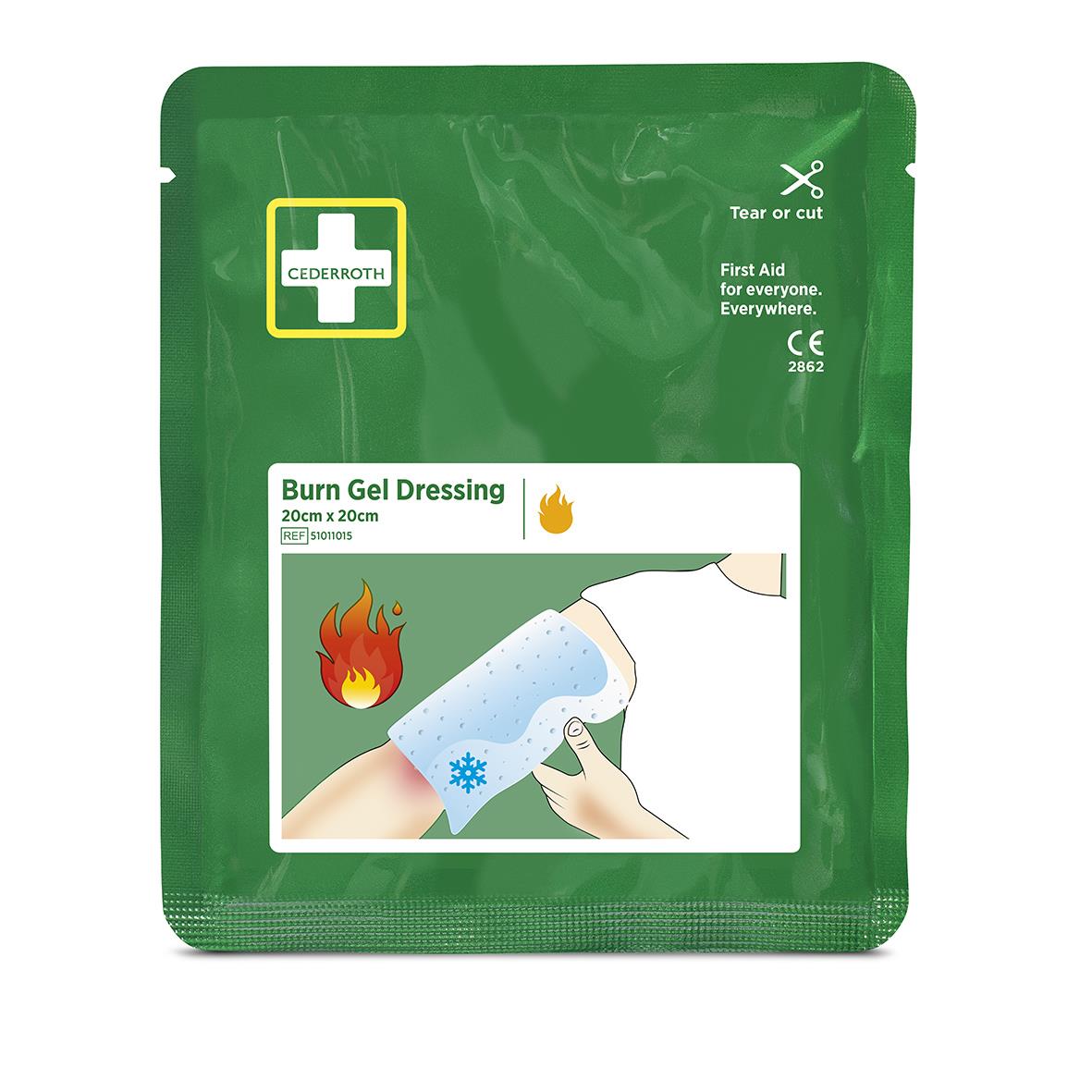 Brännskadekompress Cederroth Refill 20x20cm i grön förpackning med illustration av applicering på brännskada