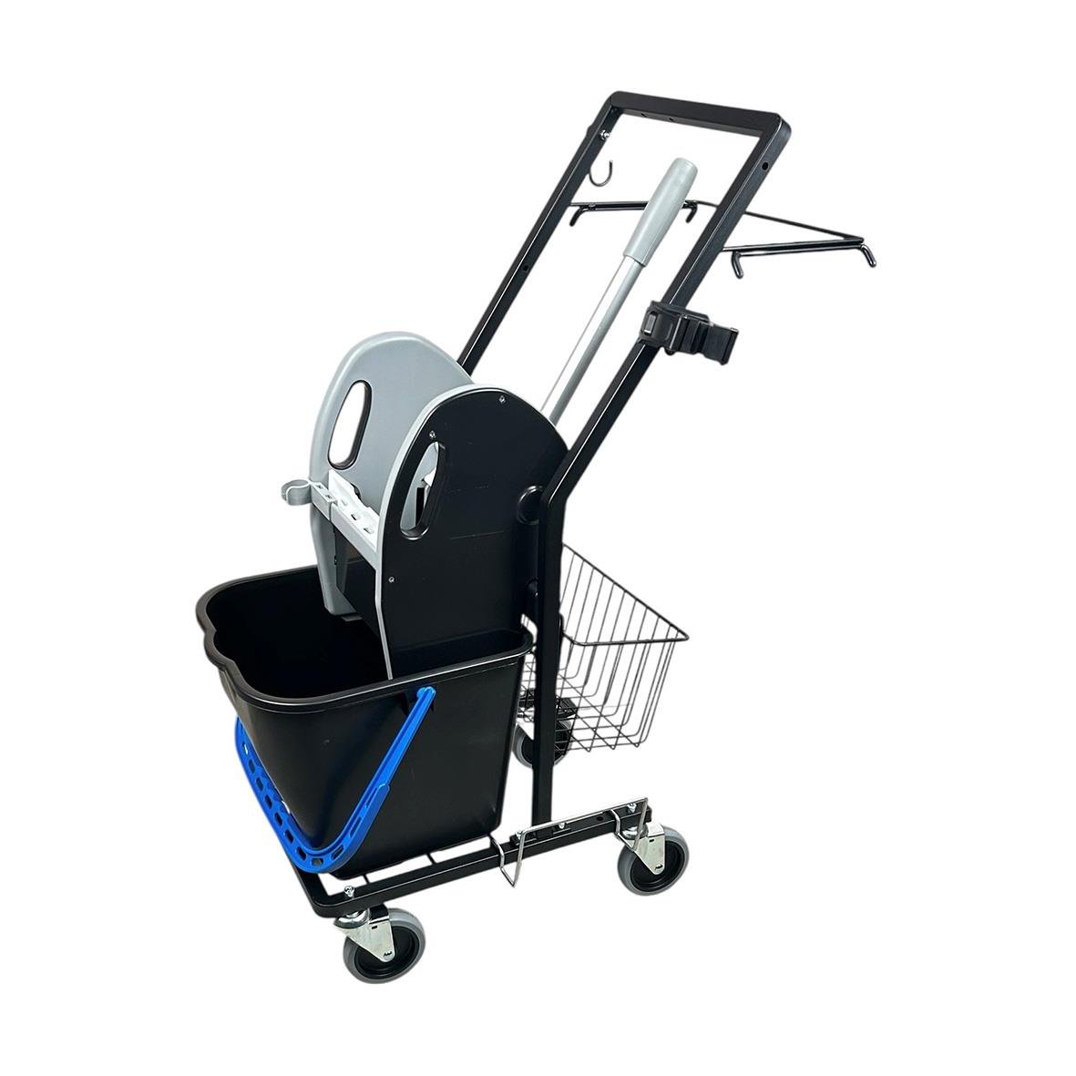 Svabbvagn med mopp, hink, och tillbehör för städning på kontor