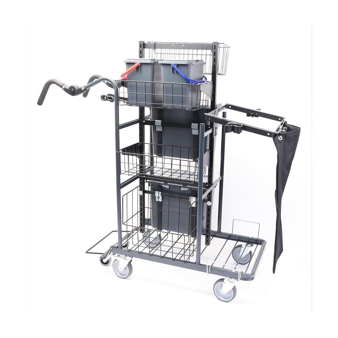 Liten städvagn med korgar, handtag och fäste för trasor, på fyra hjul