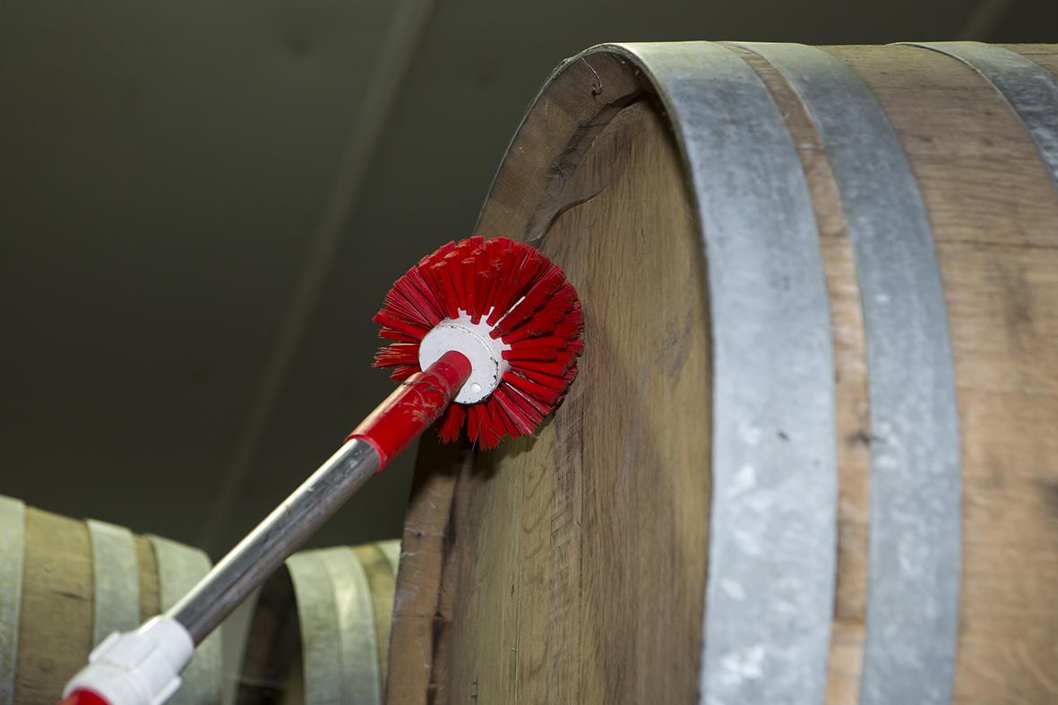 Rörrensare Vikan monterad på skaft, blå, Ø135mm, används för rengöring av rör eller tunnor