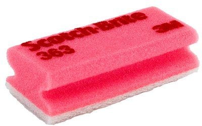 Rosa och vit Scotch-Brite rengöringssvamp med grepp, 7x15cm