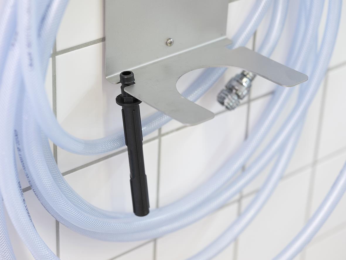 Rostfri upphängning för skumspruta Vikan med hållare och slang