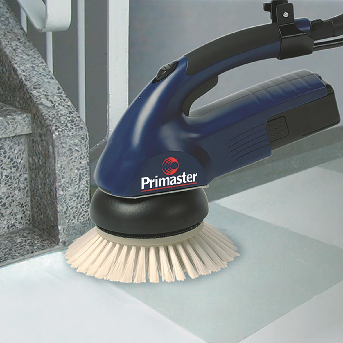 Skurmaskin Wetrok Primaster Combi rengör golv med roterande borste