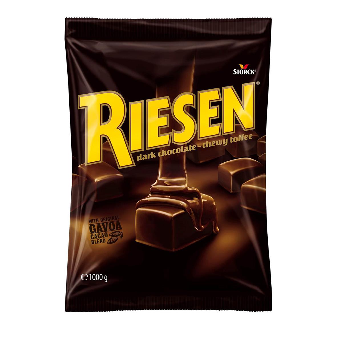 Förpackning av Riesen Dark Chokladkola 1000g med bild av chokladbitar