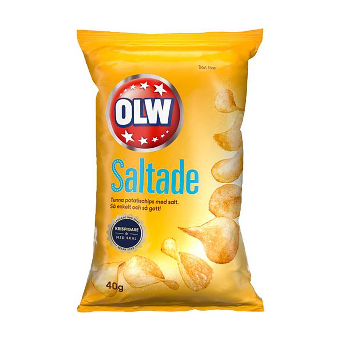 Påse chips OLW Lättsaltade 40g med gul bakgrund och bild av potatischips
